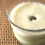 簡単ジュースレシピ／Vol.3～お目覚めにぴったり～「白ゴマバナナスムージー」！