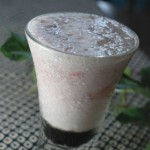 簡単ジュースレシピ／Vol.60～夏バテ予防に～「イチゴミルク酢」