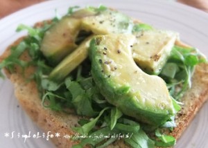 ホクとろアボカドトースト