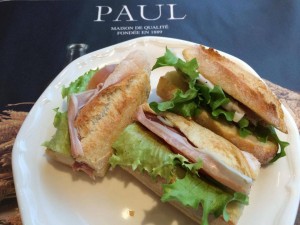 [四ッ谷]駅直結！　出社前に桜を眺めてからの朝ごはん♪@PAUL 【vol.16】
