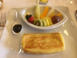 【虎ノ門】カリッとジューシー、ホテルオークラのフレンチトースト@オーキッドルーム【vol.40】