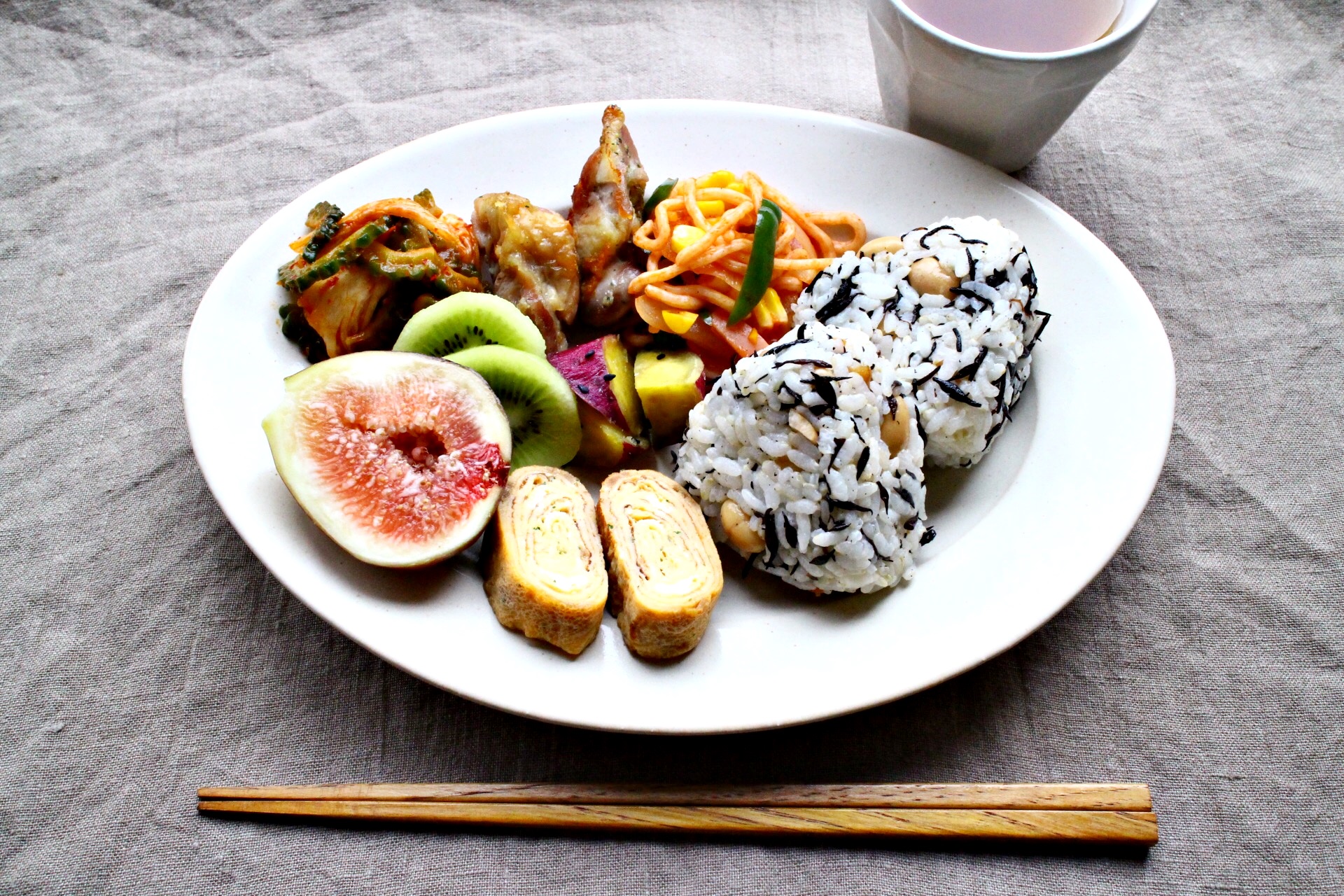 材料3つ!ゴーヤとキムチの炒めもの付きワンプレート朝ごはん