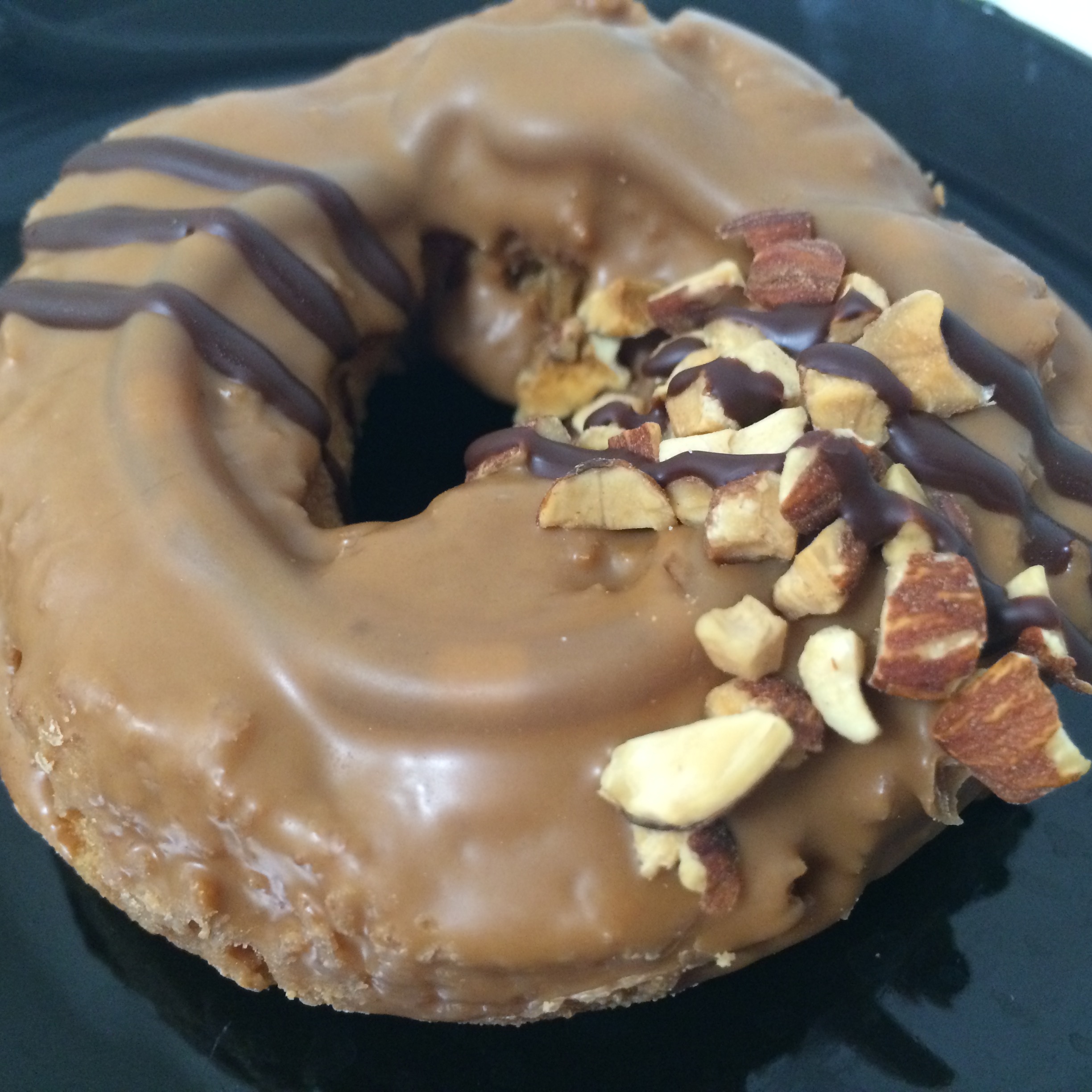 リニューアルしたセブンのドーナツで朝ごはん🍩