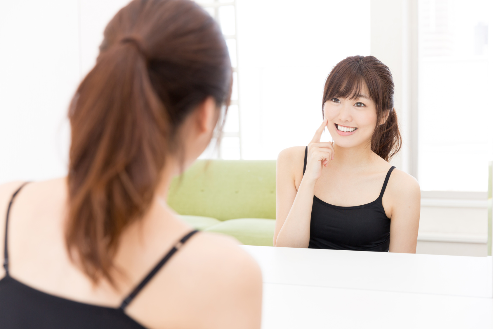 老け顔にならない！乾燥・小ジワ・たるみを招く「ゆらぎ肌」対策4つ