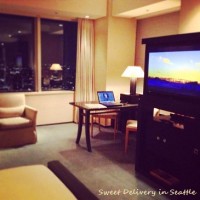 【朝のひとこと英会話 vol.132】”on TV”で表すテレビに関するフレーズ