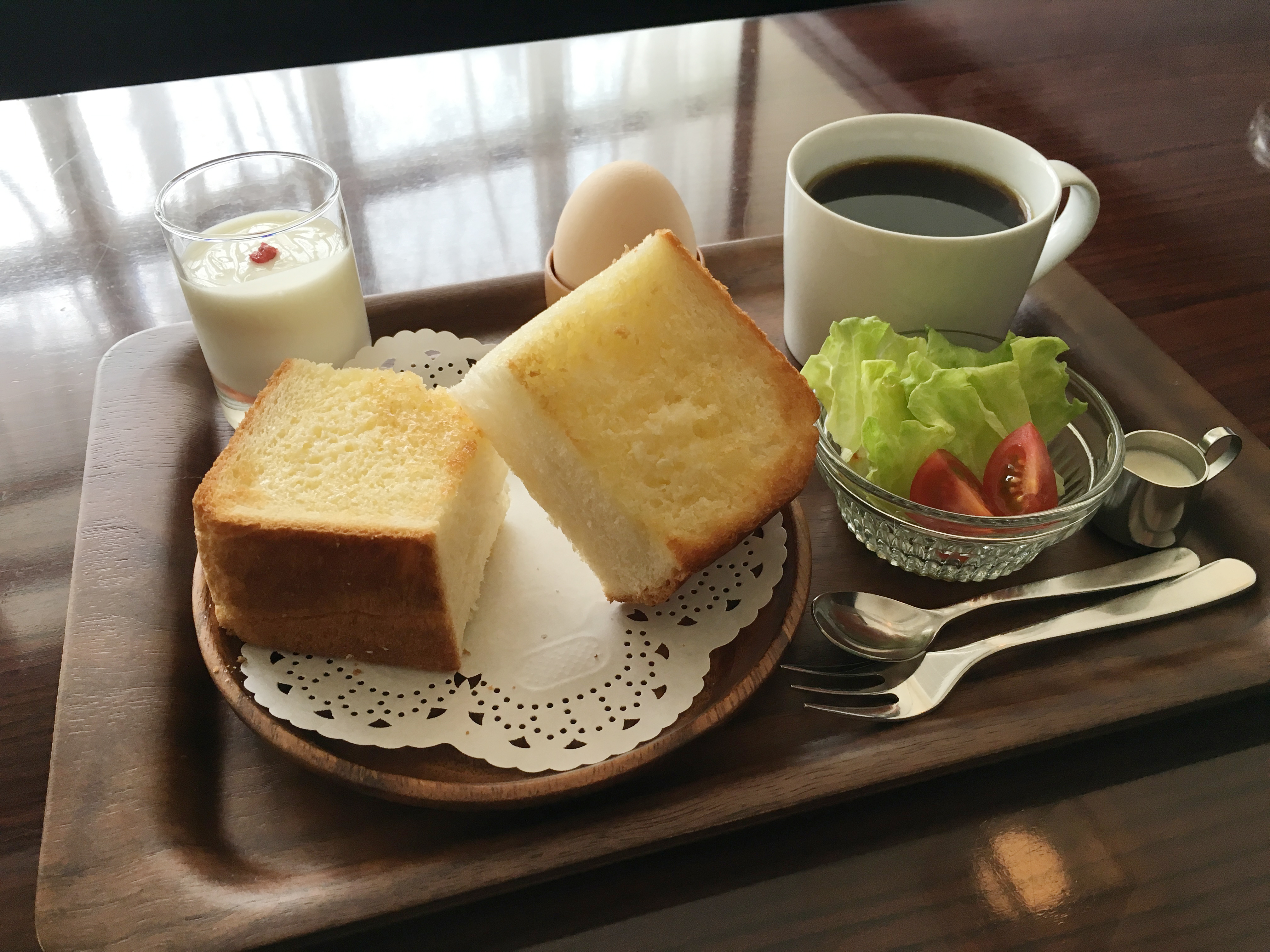 【京都・五条】六波羅蜜寺そば「カフェ ヴィオロン」のクラシックモーニング