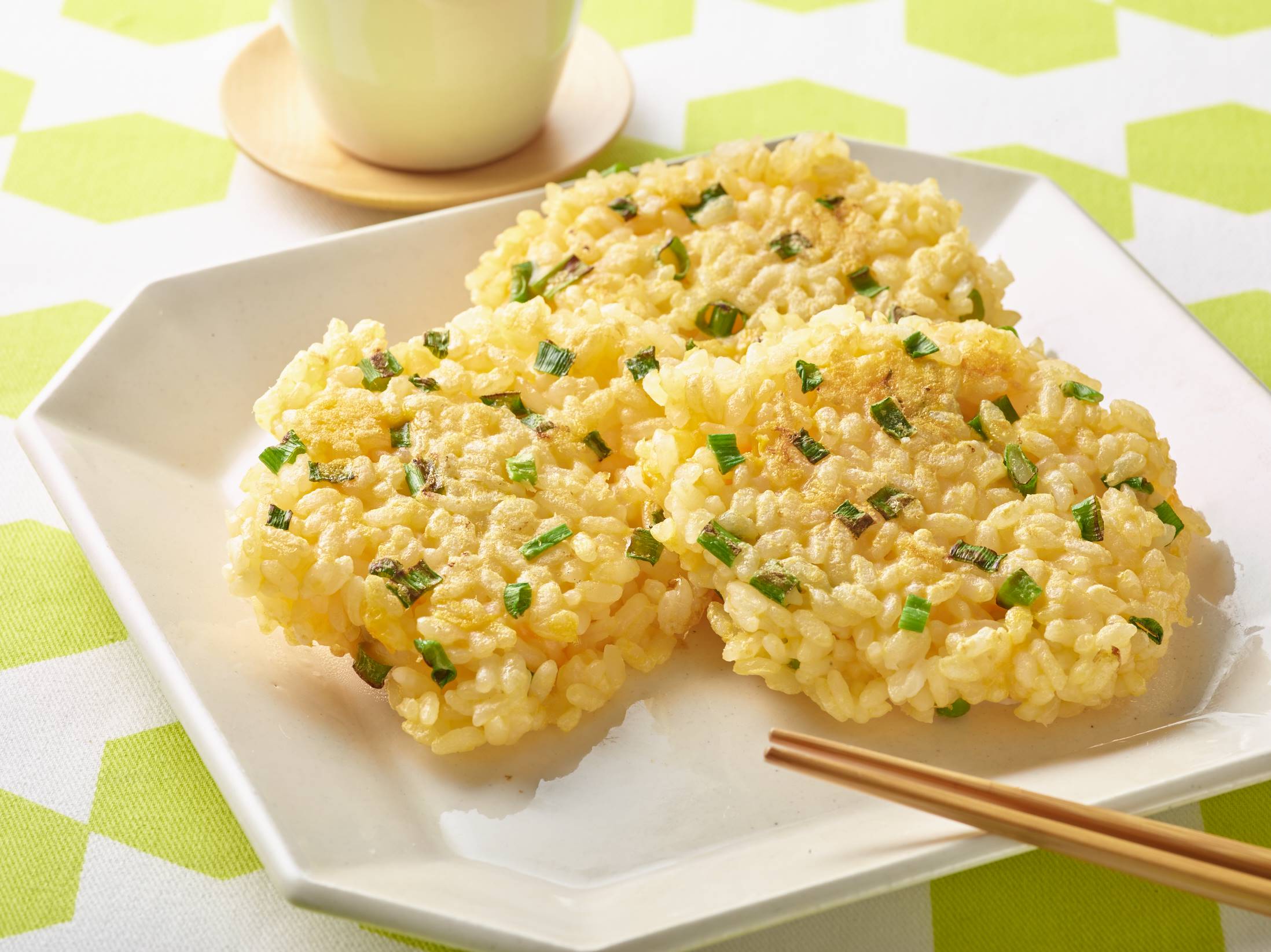 ハマる人続出♪噂の朝ラクごはん「焼きTKG」ってなあに？【自慢の朝ごはんフォト大募集】