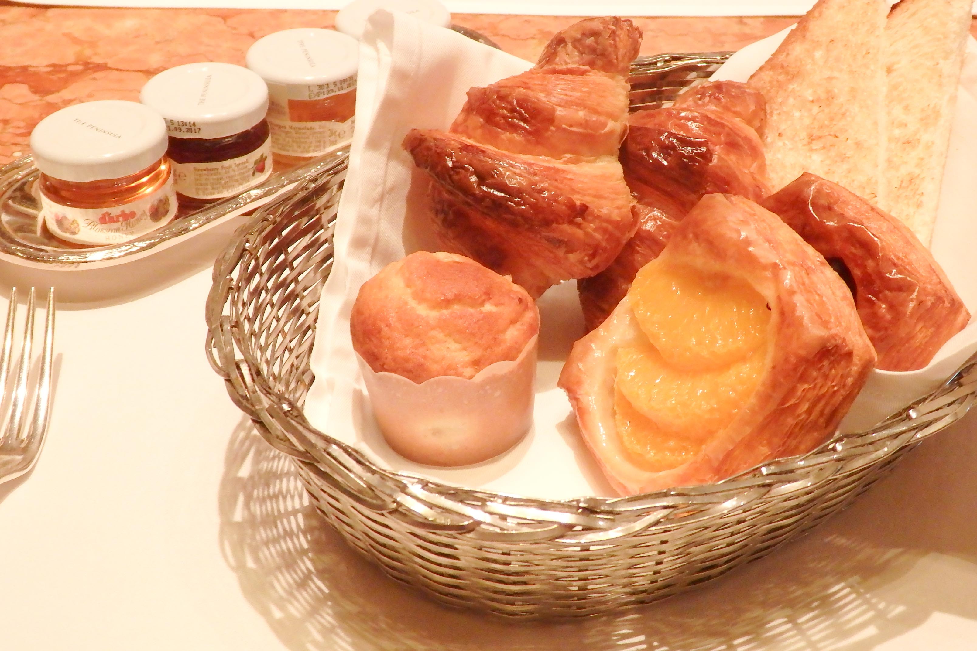 特別な日はちょっと背伸びして。ホテル朝食のすすめ。