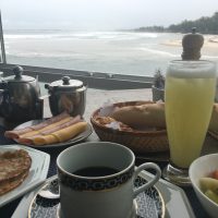 映画のワンシーンのような静かな朝時間