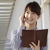 「あとでかけ直します」を6単語の英語で言うと？