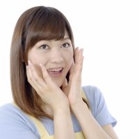 「変わってる」を英語の1単語であらわすには？