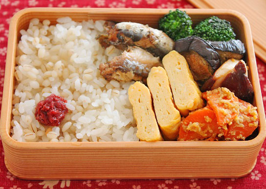 頼れるお弁当おかず!ご飯がすすむ「にんじんのこってりごま味噌」