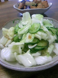 日毎においしさアップ☆ 「キャベツと胡瓜の浅漬け」レシピ