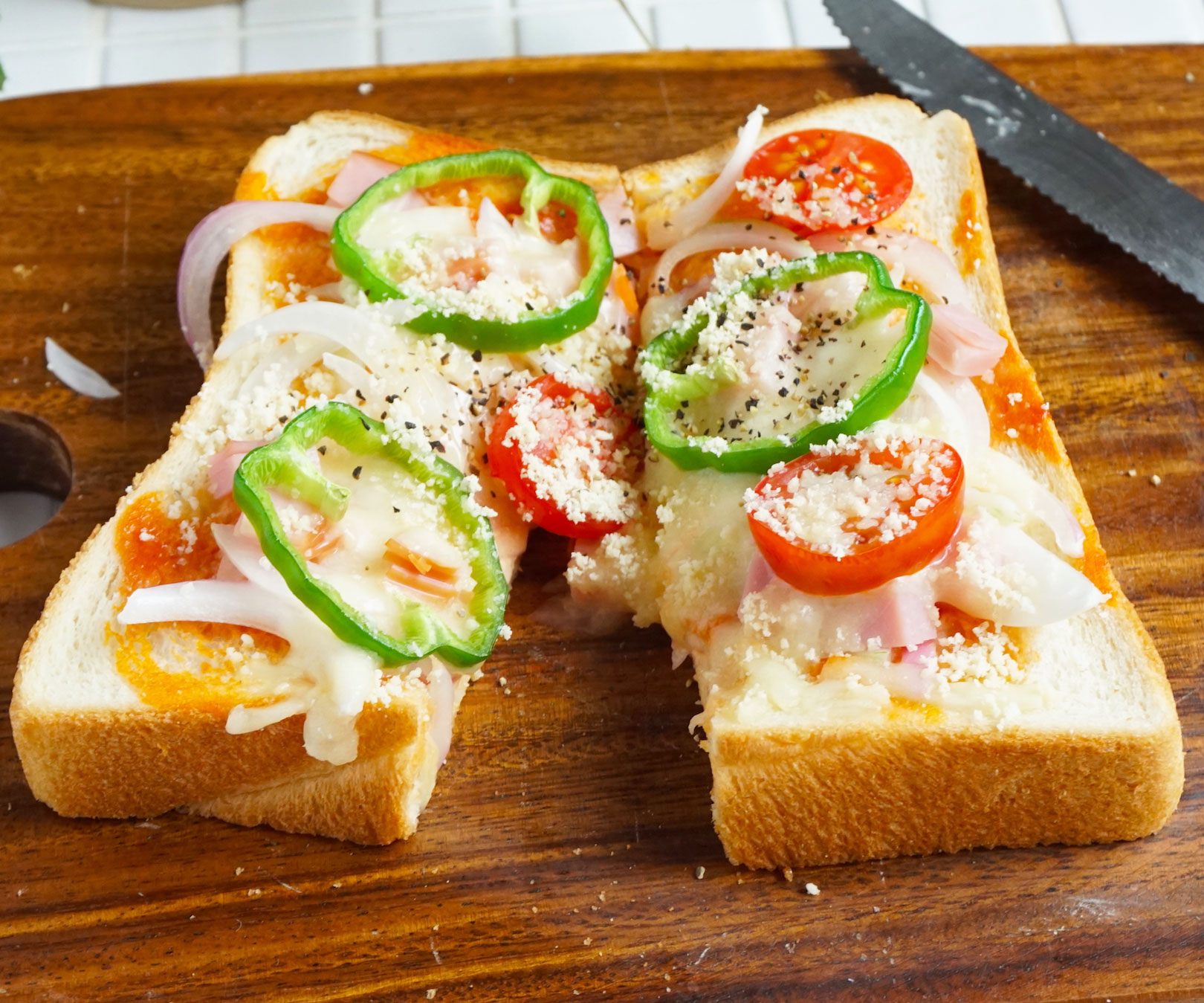 朝は焼くだけ 冷凍保存もok ピザトースト の作り置き 朝時間 Jp