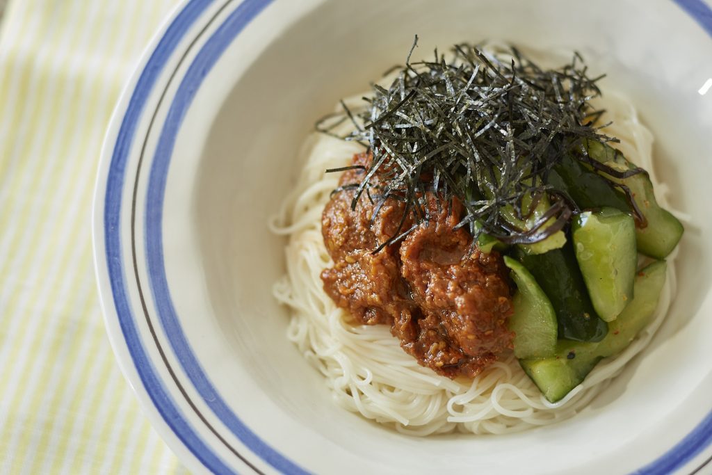 リメイクでひき肉いらず！素麺でかんたん「ジャージャー麺」　ｂｙ：FOOD unit GOCHISOさん