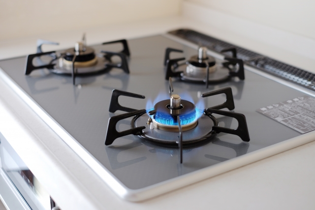 キッチンで火を使わない！夏の調理テクニック3つ