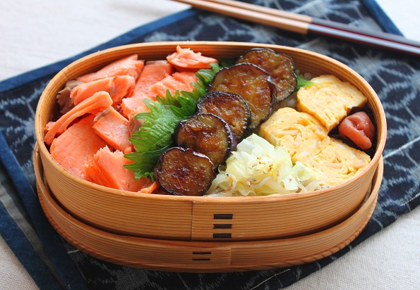 レンジで簡単お弁当おかず♪さっぱり味の「蒸しキャベツのじゃこポン」
