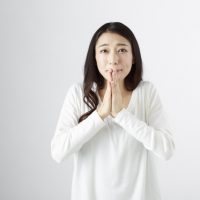 「もっと教えて」を3単語の英語でいうと？