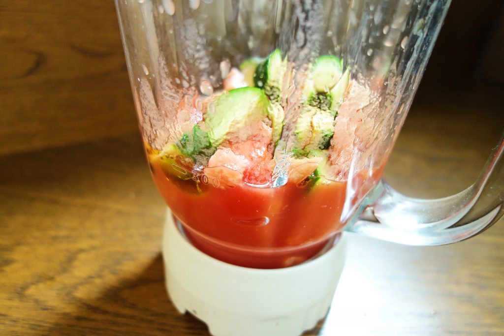 トマトジュースなら簡単！残暑の朝においしい「ガスパッチョ」