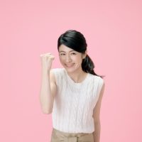 「克服する」を2単語の英語で言うと？