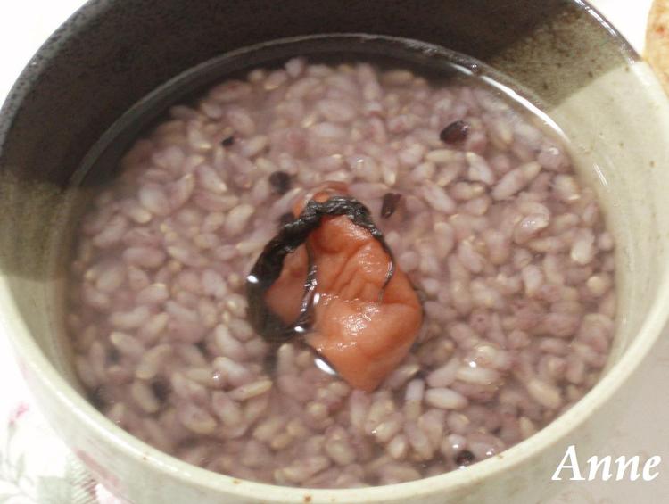 ☆雑穀玄米粥＋梅干し☆ｂｙ：Anne -アンネ-さん