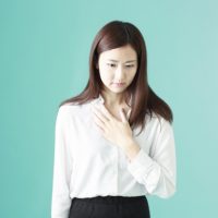 「用心深い」を英語で言うと？