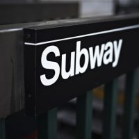 英語の「subway」の意味は？