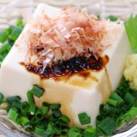 「絹ごし豆腐」を英語で言うと？