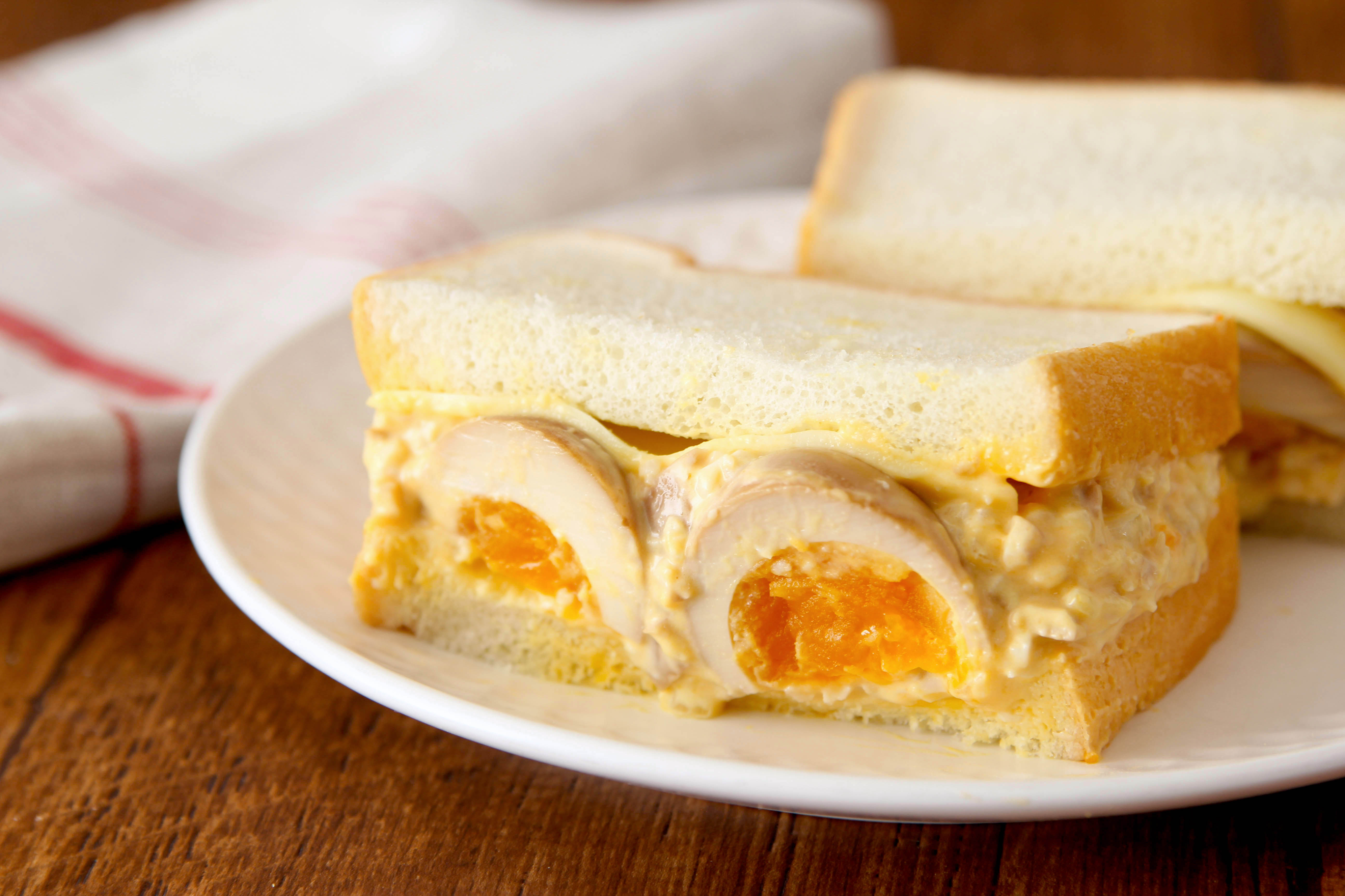 市販品で簡単 出汁のうま味にハマる 煮たまごサンド 朝時間 Jp