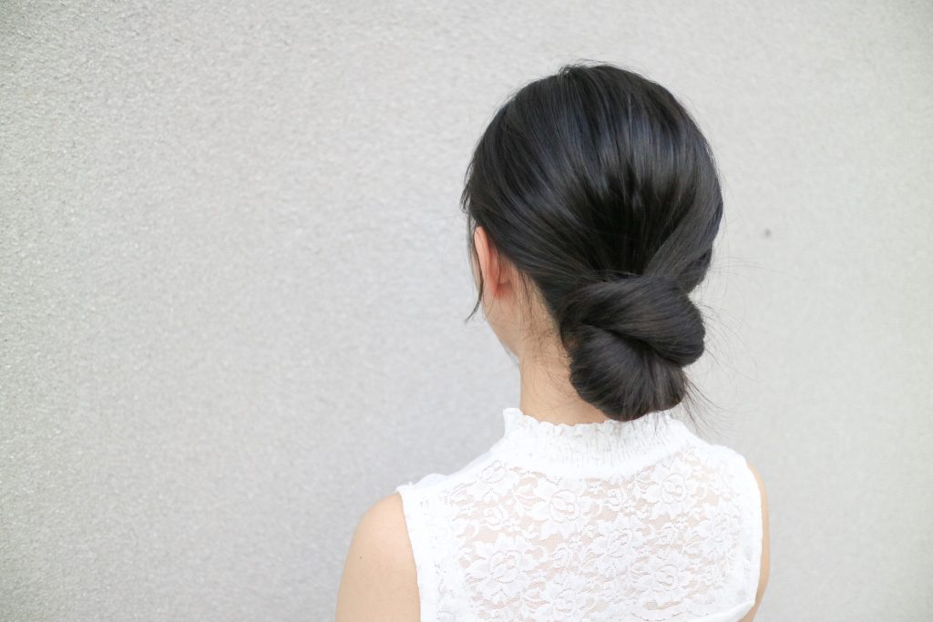 不器用さんでも簡単♪首元すっきり「夏ヘアアレンジ」5選
