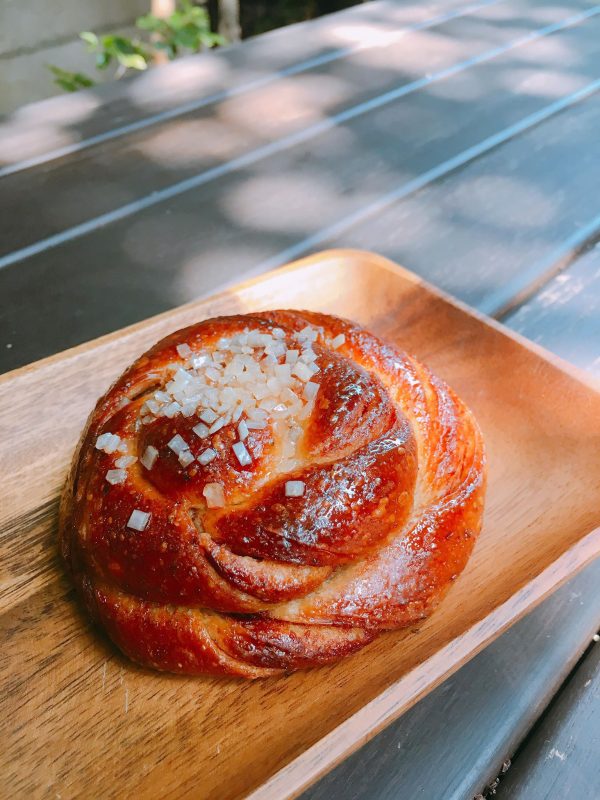 【日暮里】朝から癒される♪世界を旅した店主が作るパン「VANER（ヴァーネル）」