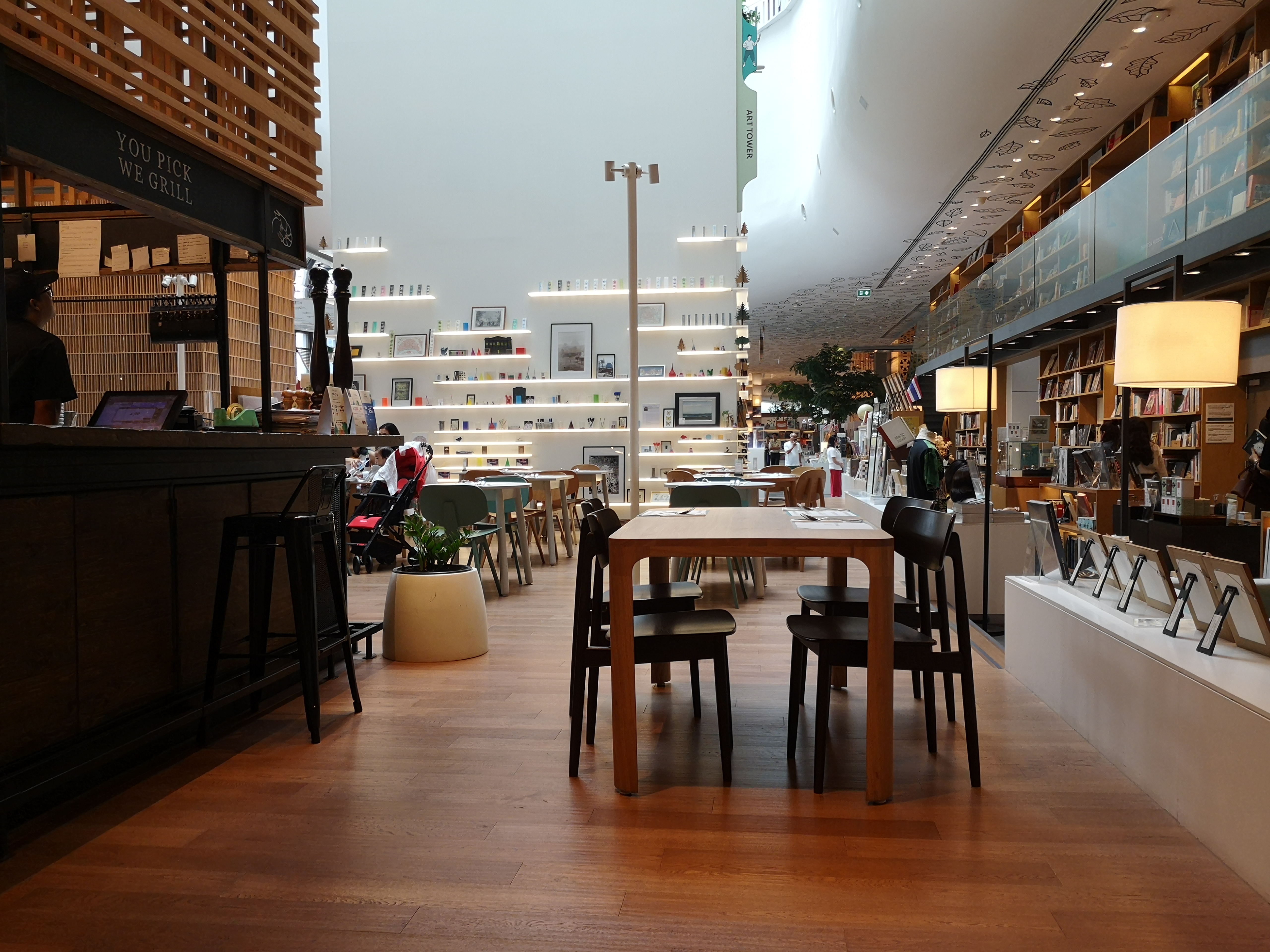 天空のBook&amp;Coffeeでのんびりノマド朝時間