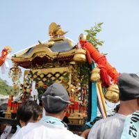 「祈願する」を1単語の英語で言うと？