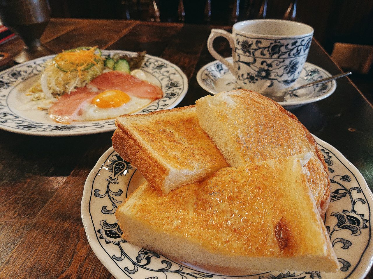 【京都】おみくじも楽しめる！バターがしみた厚切りトースト朝食@喫茶 陽