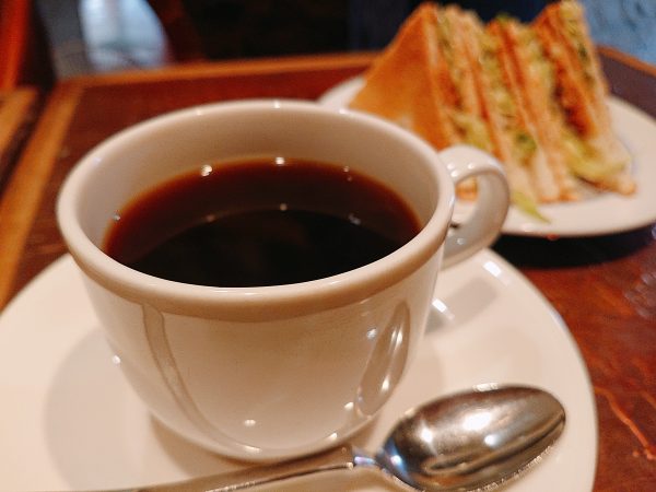 【大阪】ワンコインで楽しむ「ツナトースト」モーニング@喫茶 新北浜