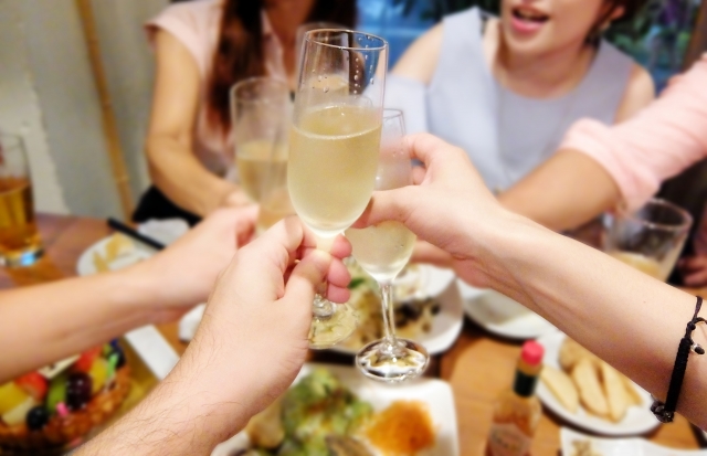 「パーッと楽しもう！」は英語で何と言う？