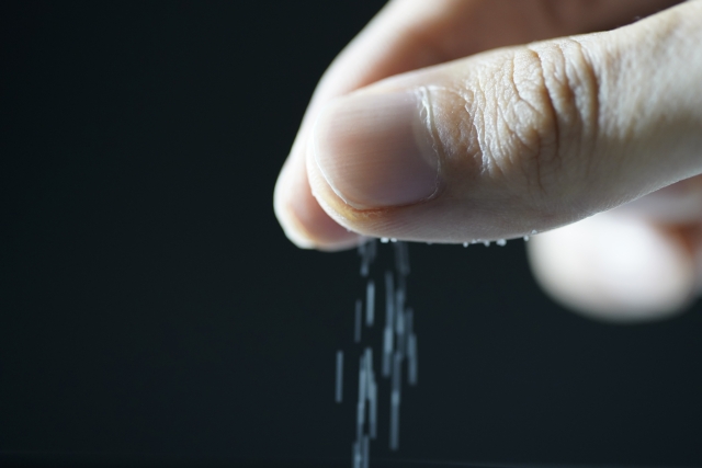 振りかける を1単語の英語で言うと 朝時間 Jp