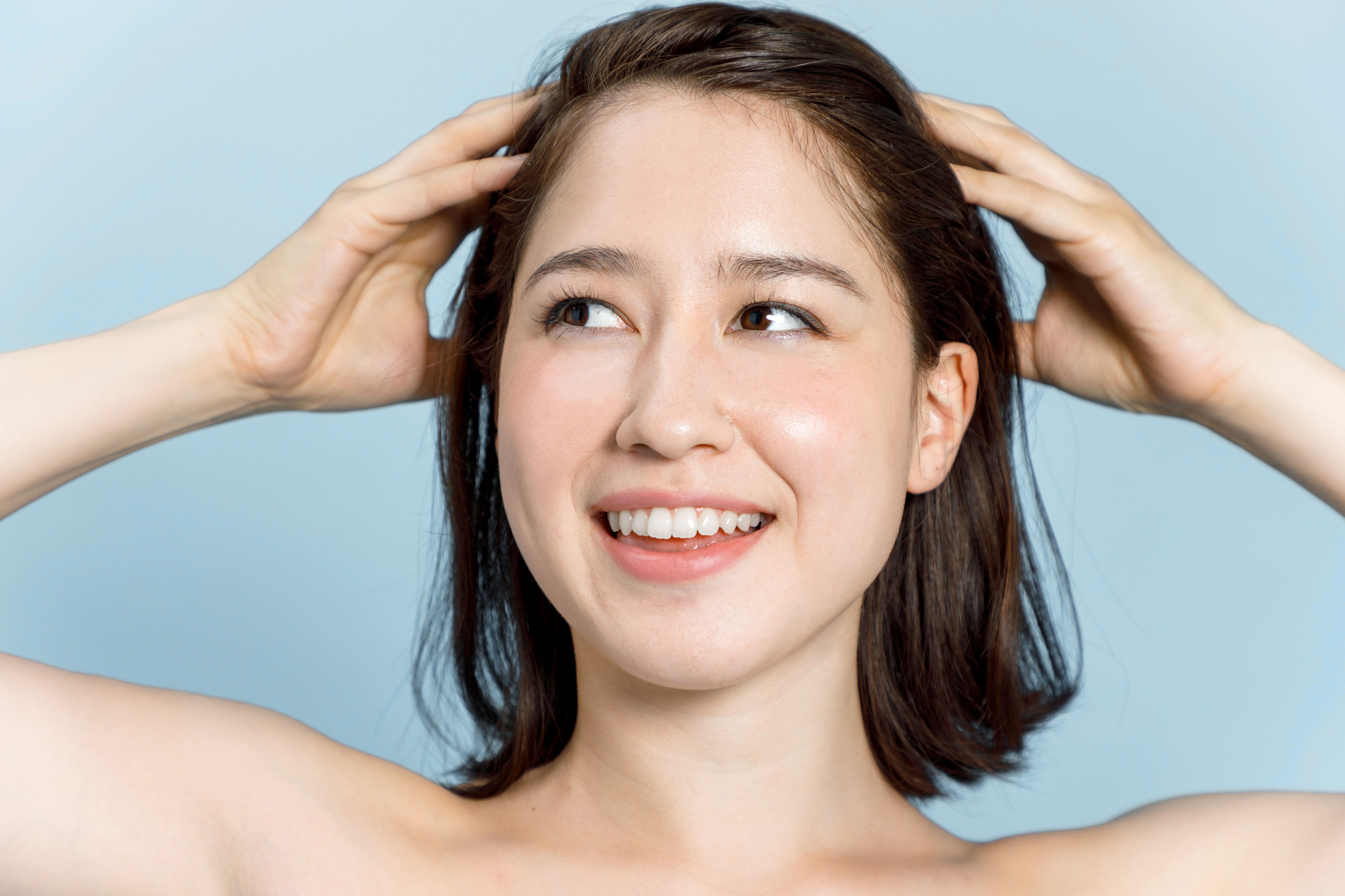 抜け毛予防にも◎夏の頭皮をリセット！秋に向けた効果的なケア術