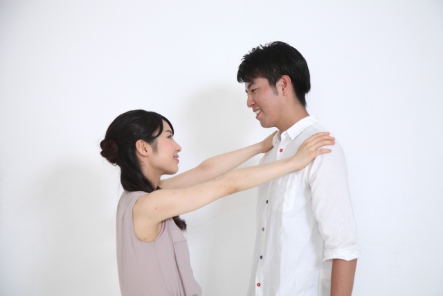 “see eye to eye(目と目を見る)”ってどんな意味?
