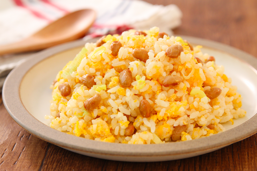 火を使わずレンジだけで簡単 納豆チャーハン 朝時間 Jp