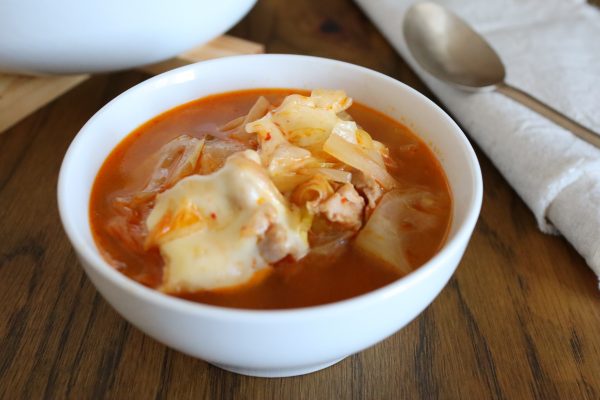 特別な調味料を使わず簡単 キムチとチーズの タッカルビ風スープ 朝時間 Jp