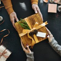 贈り物を表す英単語「Present」「Gift」の違いって？