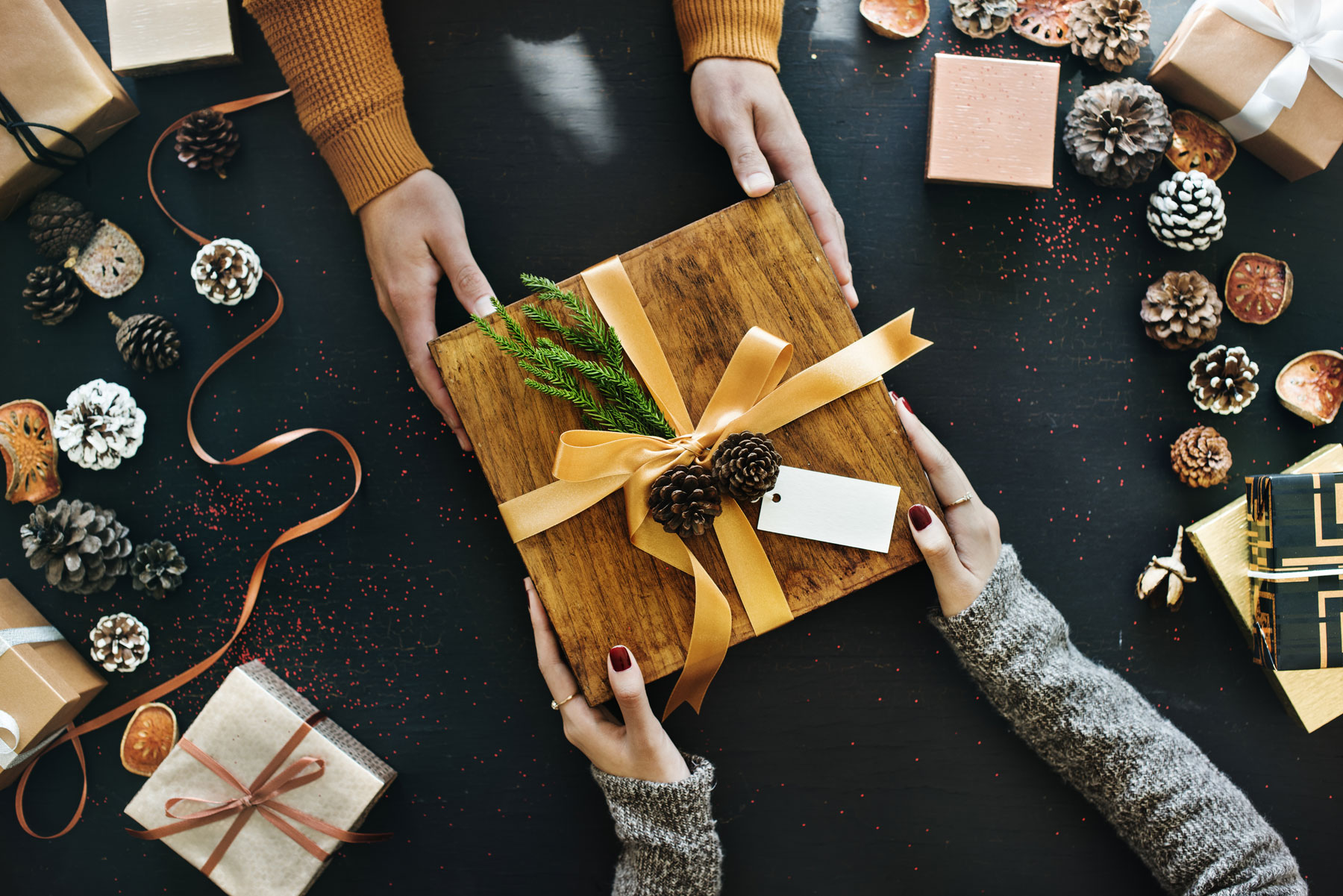 贈り物を表す英単語「Present」「Gift」の違いって?