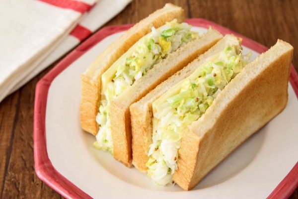 トーストに挟んで大量消費！「白菜マヨ＆チーズサンドイッチ」　by:五十嵐ゆかりさん