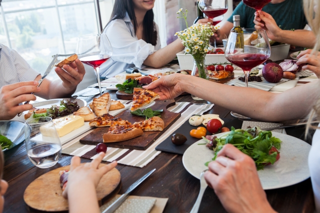 英語「It’s delicious!」の意味って？