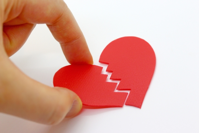 英語「break up」の意味って？