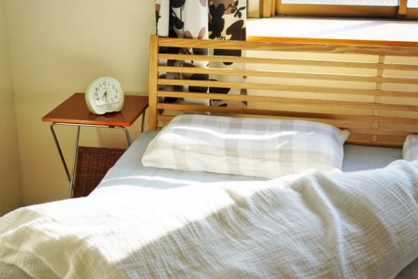 寝る前の○○断ちで目覚めが変わる!?「睡眠の質」を上げるヒント3つ