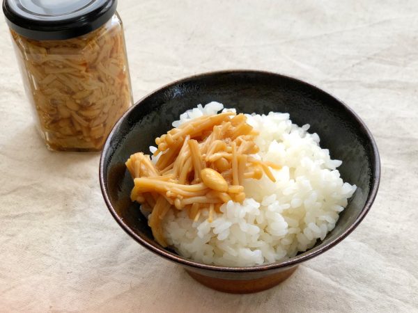 簡単でおいしいご飯のお供！お手軽「レンジなめたけ」