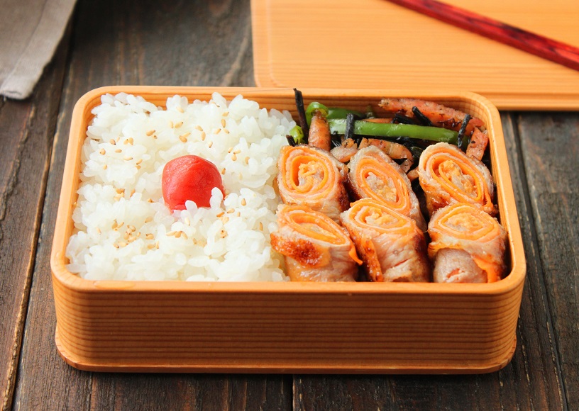 フライパン1つだけ！簡単「ペラペラにんじん肉巻き」「ひじきベーコン」2品弁当