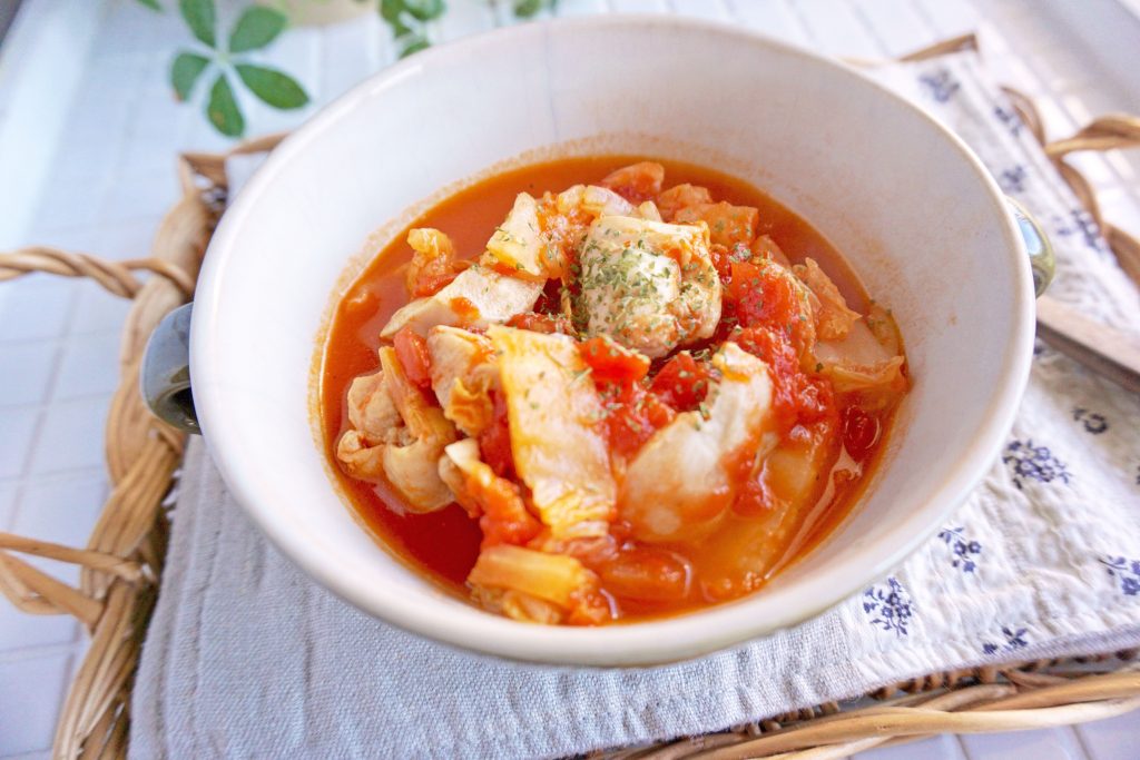朝はチンするだけ！簡単「煮込み」作り置きレシピ3選